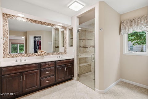 Tiny photo for 4068 Deer Ravine Court, Maumee, OH 43537 (MLS # 10013525)