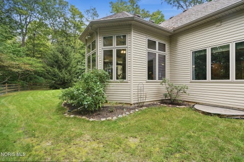 Tiny photo for 4068 Deer Ravine Court, Maumee, OH 43537 (MLS # 10013525)