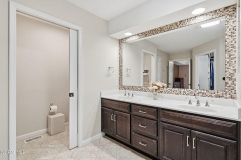 Tiny photo for 4068 Deer Ravine Court, Maumee, OH 43537 (MLS # 10013525)