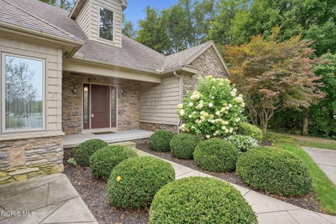 Tiny photo for 4068 Deer Ravine Court, Maumee, OH 43537 (MLS # 10013525)