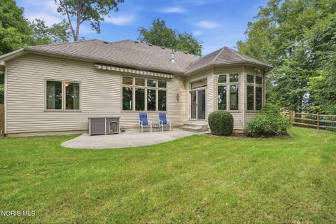 Tiny photo for 4068 Deer Ravine Court, Maumee, OH 43537 (MLS # 10013525)