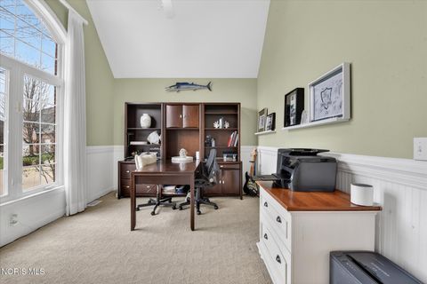 Tiny photo for 6137 Secluded Court, Sylvania, OH 43560 (MLS # 10005842)