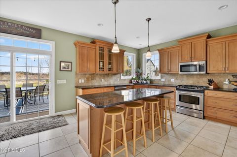 Tiny photo for 6137 Secluded Court, Sylvania, OH 43560 (MLS # 10005842)