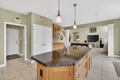 Tiny photo for 6137 Secluded Court, Sylvania, OH 43560 (MLS # 10005842)