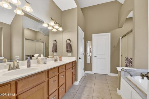 Tiny photo for 6137 Secluded Court, Sylvania, OH 43560 (MLS # 10005842)