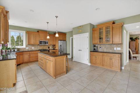 Tiny photo for 6137 Secluded Court, Sylvania, OH 43560 (MLS # 10005842)