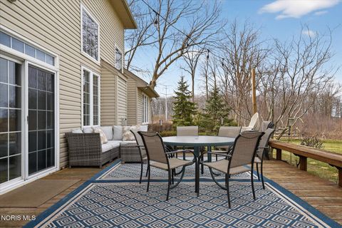 Tiny photo for 6137 Secluded Court, Sylvania, OH 43560 (MLS # 10005842)