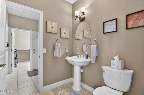 Tiny photo for 6137 Secluded Court, Sylvania, OH 43560 (MLS # 10005842)