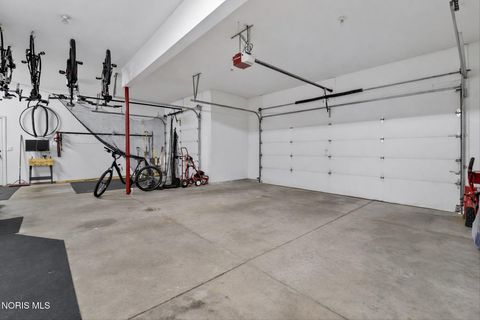 Tiny photo for 6137 Secluded Court, Sylvania, OH 43560 (MLS # 10005842)