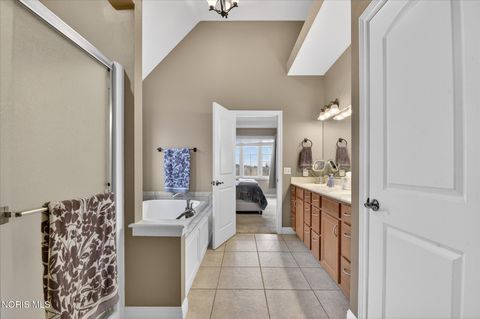 Tiny photo for 6137 Secluded Court, Sylvania, OH 43560 (MLS # 10005842)