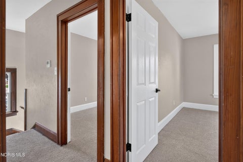 Tiny photo for 147 Eagle Point Road, Rossford, OH 43460 (MLS # 10013891)