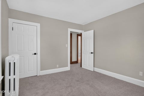 Tiny photo for 147 Eagle Point Road, Rossford, OH 43460 (MLS # 10013891)