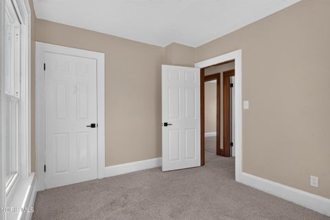Tiny photo for 147 Eagle Point Road, Rossford, OH 43460 (MLS # 10013891)