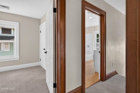 Tiny photo for 147 Eagle Point Road, Rossford, OH 43460 (MLS # 10013891)