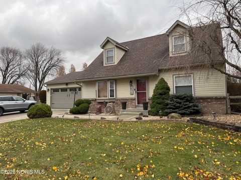 Tiny photo for 1979 Beachcraft Drive, Northwood, OH 43619 (MLS # 10001835)