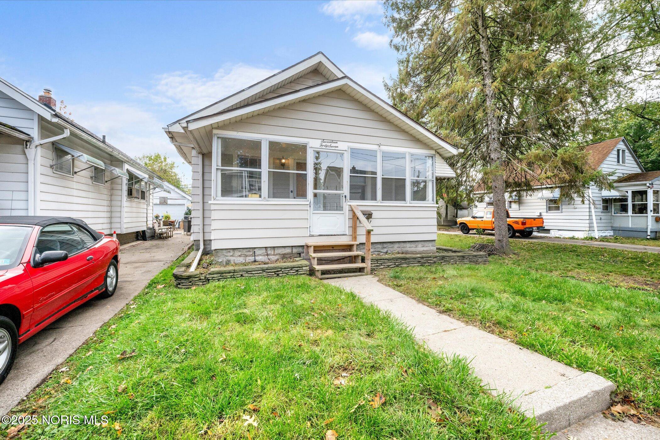 1747 Duncan Road