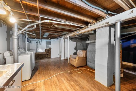 Tiny photo for 1747 Duncan Road, Toledo, OH 43613 (MLS # 10000593)