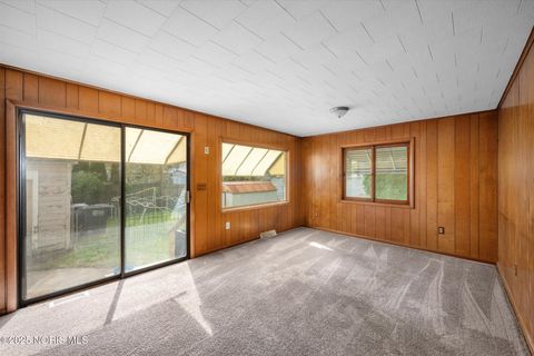 Tiny photo for 1747 Duncan Road, Toledo, OH 43613 (MLS # 10000593)