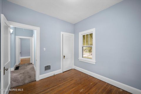 Tiny photo for 1747 Duncan Road, Toledo, OH 43613 (MLS # 10000593)