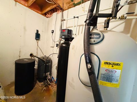 Tiny photo for 4463 Glenburg Road, Defiance, OH 43512 (MLS # 10003596)