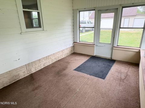 Tiny photo for 405 West Avenue, Curtice, OH 43412 (MLS # 10009002)