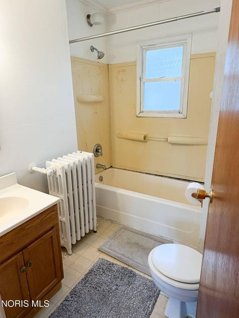 Tiny photo for 405 West Avenue, Curtice, OH 43412 (MLS # 10009002)