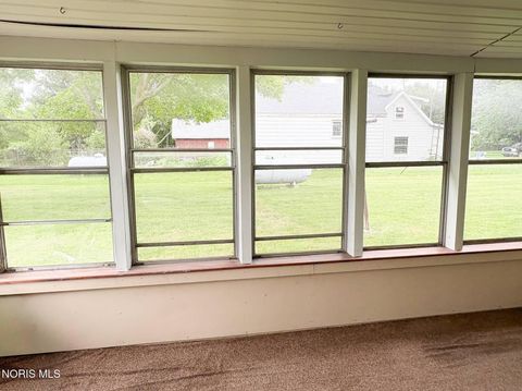 Tiny photo for 405 West Avenue, Curtice, OH 43412 (MLS # 10009002)