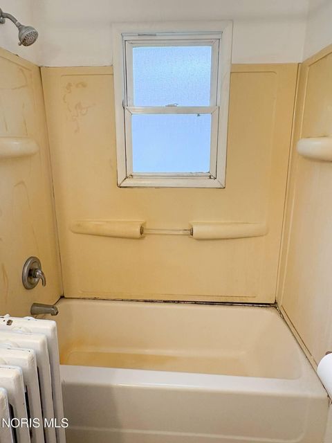 Tiny photo for 405 West Avenue, Curtice, OH 43412 (MLS # 10009002)