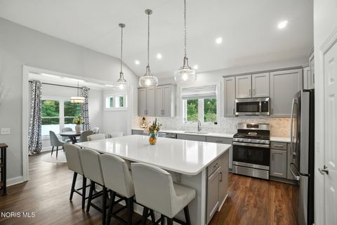 Tiny photo for 3823 Bearcat Way, Findlay, OH 45840 (MLS # 10005959)