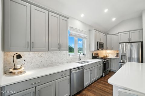 Tiny photo for 3823 Bearcat Way, Findlay, OH 45840 (MLS # 10005959)