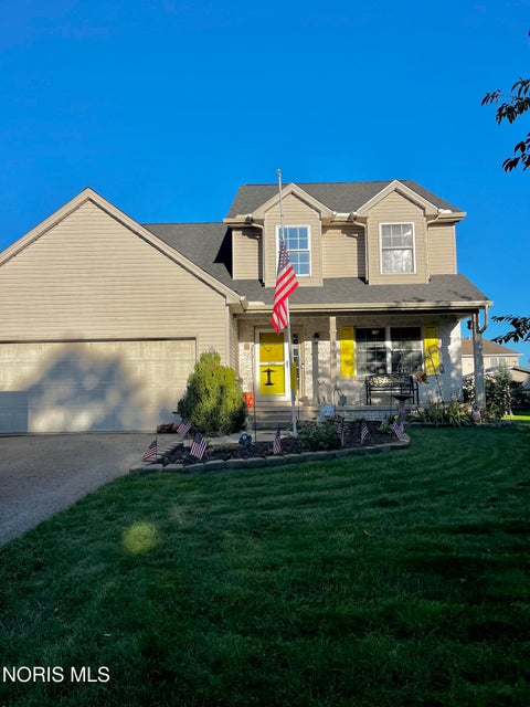 Photo of 6072 Brookestone Village Lane, Sylvania, OH 43560 (MLS # 10013995)