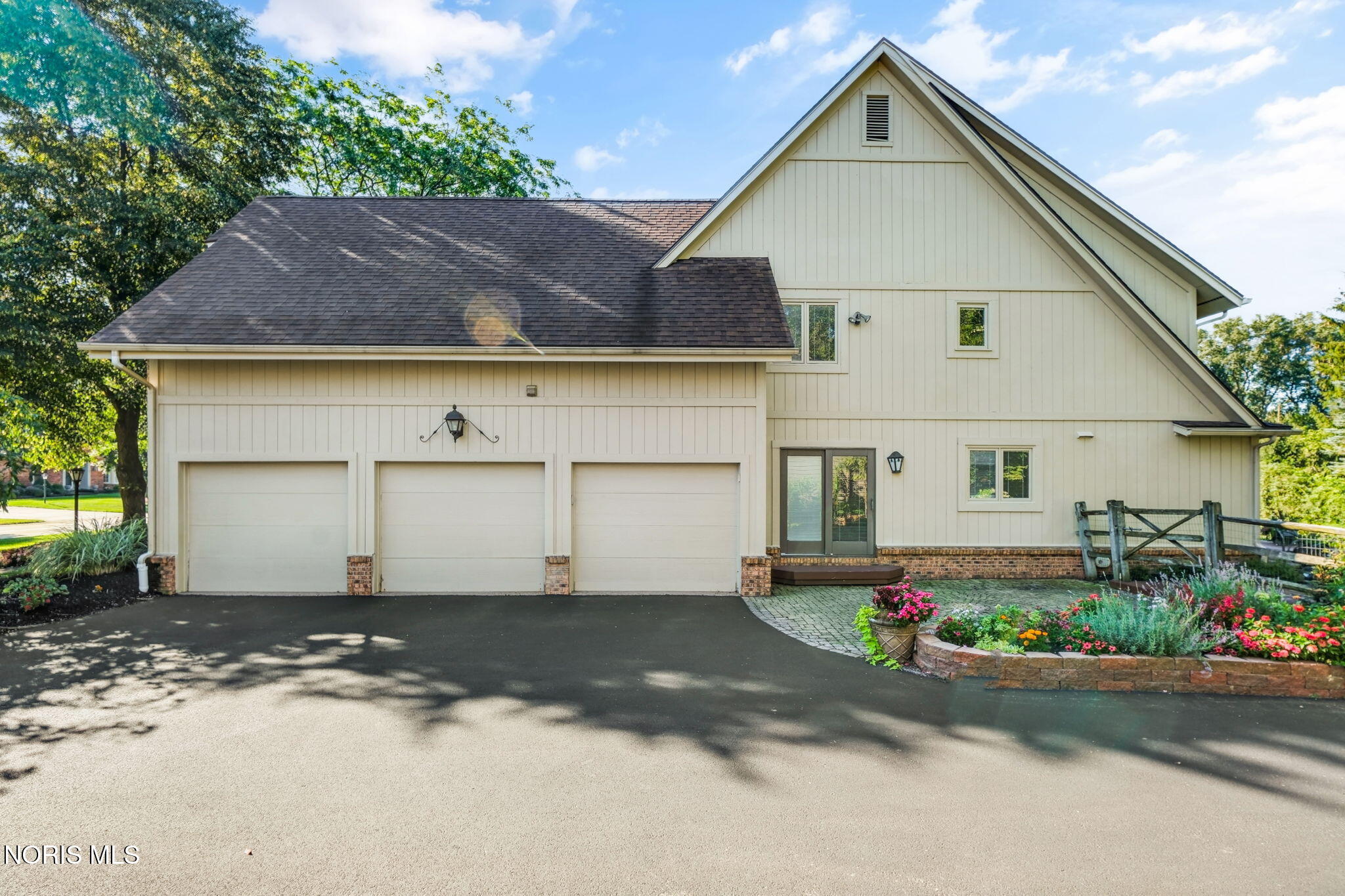 5303 Spring Creek Lane