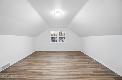 Tiny photo for 1844 Berkshire Place, Toledo, OH 43613 (MLS # 10003005)