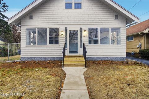 Tiny photo for 1844 Berkshire Place, Toledo, OH 43613 (MLS # 10003005)