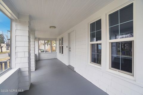 Tiny photo for 1844 Berkshire Place, Toledo, OH 43613 (MLS # 10003005)