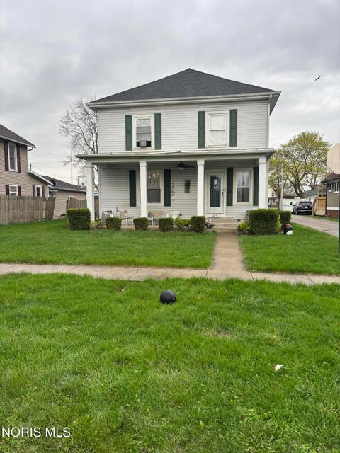 Tiny photo for 219 W Maple Street, Deshler, OH 43516 (MLS # 10006261)