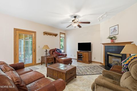 Tiny photo for 15940 Forest Lane, Findlay, OH 45840 (MLS # 10010245)