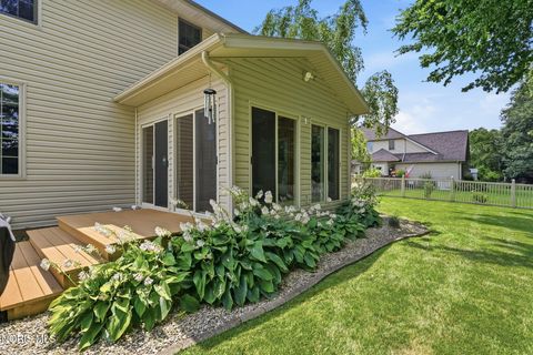 Tiny photo for 15940 Forest Lane, Findlay, OH 45840 (MLS # 10010245)