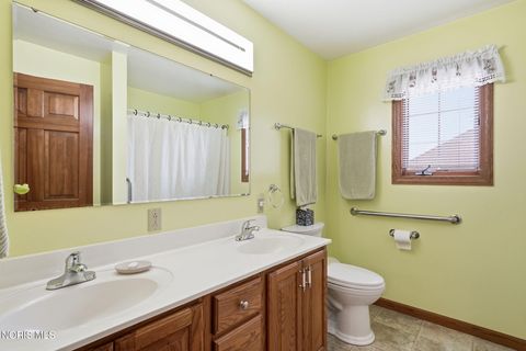 Tiny photo for 15940 Forest Lane, Findlay, OH 45840 (MLS # 10010245)