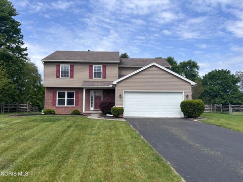 Photo of 30 Springcove Lane, Holland, OH 43528 (MLS # 10007840)