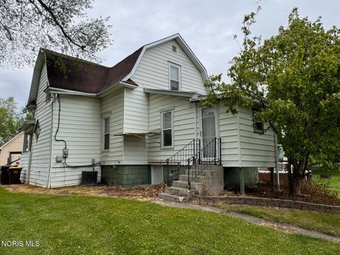 Tiny photo for 514 S Lafayette Street, Montpelier, OH 43543 (MLS # 10007285)