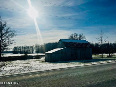 Tiny photo for 20711 Ohio 613, Fostoria, OH 44830 (MLS # 10002396)