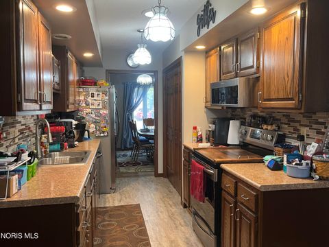 Tiny photo for 207 Illinois Drive, Bryan, OH 43506 (MLS # 10010870)