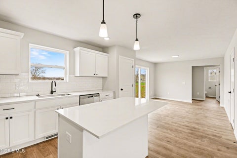 Tiny photo for 1083 Lakeside Lane, Oregon, OH 43616 (MLS # 10012655)