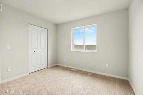 Tiny photo for 1083 Lakeside Lane, Oregon, OH 43616 (MLS # 10012655)