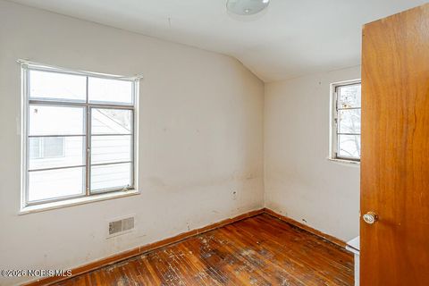 Tiny photo for 1742 Wyndhurst Road, Toledo, OH 43607 (MLS # 10002631)