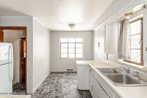 Tiny photo for 1742 Wyndhurst Road, Toledo, OH 43607 (MLS # 10002631)