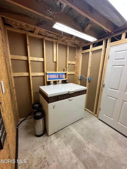 Tiny photo for 250 Chestnut Drive, Ottawa, OH 45875 (MLS # 10010900)
