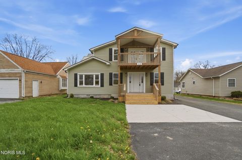 Photo of 3239 N Main Street, Findlay, OH 45840 (MLS # 10005777)