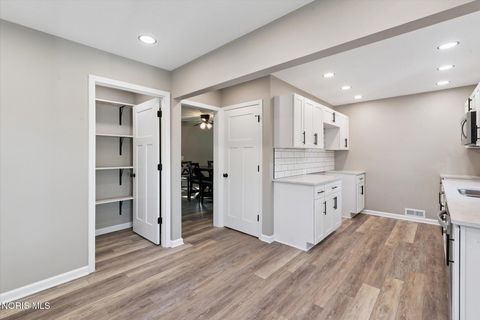 Tiny photo for 3239 N Main Street, Findlay, OH 45840 (MLS # 10005777)